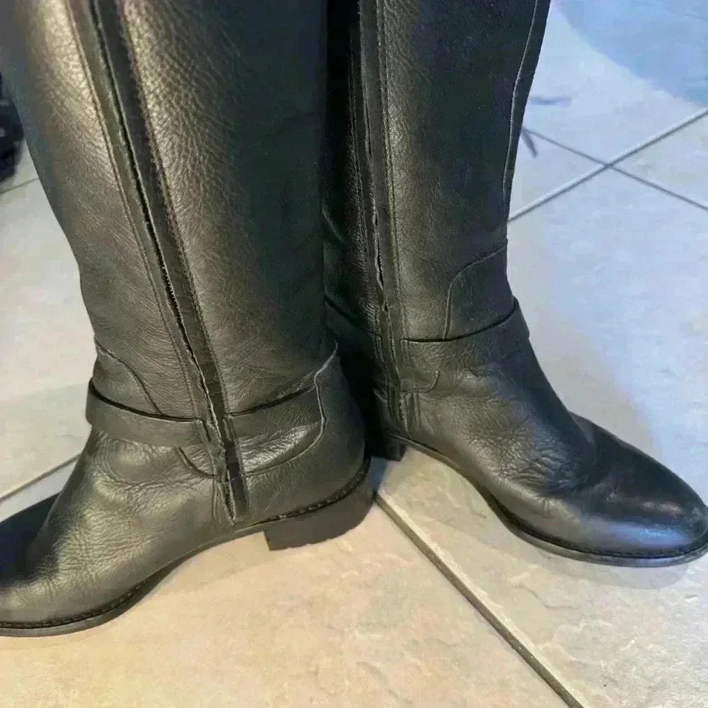 Cole Haan leather calf boot size 5.5 - Picture 2 of 6
